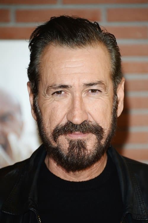 Marco Giallini as Ernesto in Ignorance Is Bliss