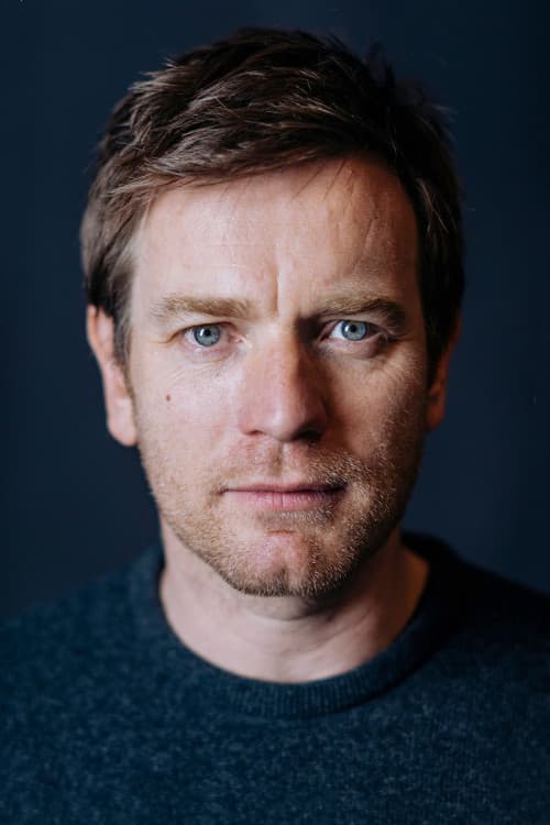 Ewan McGregor as Greg Platt in The End of Oak Street