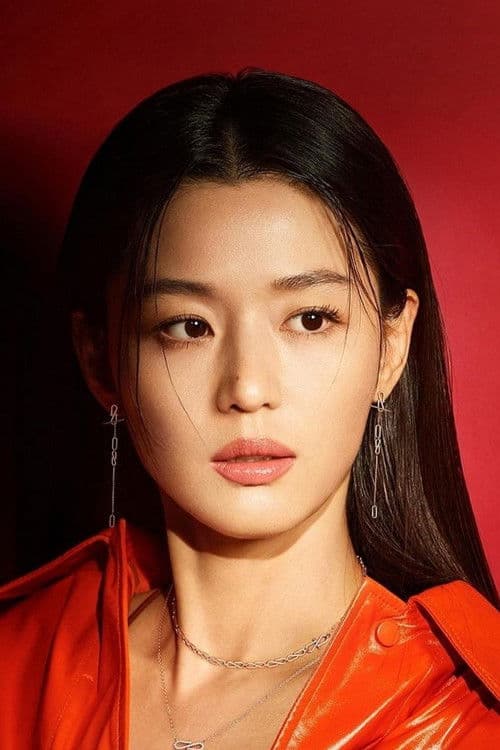 Gianna Jun as Kwon Se-jeong in Colony