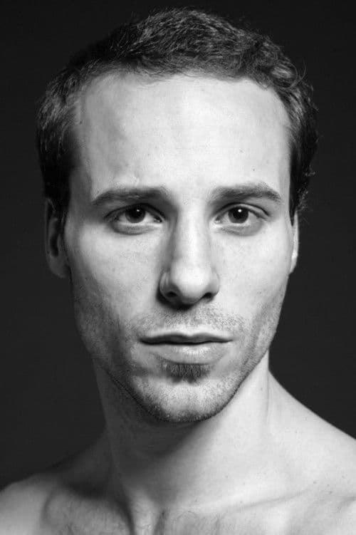 Alfonso BarΓ³n as Juan in The Blonde One