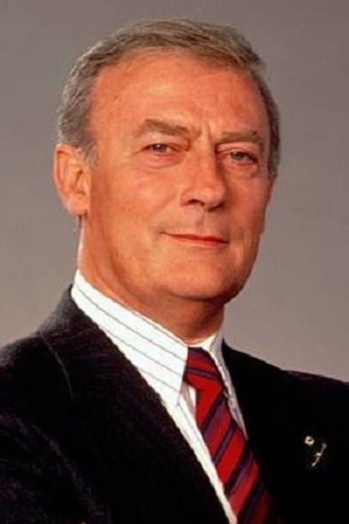 Edward Woodward as Commander Powell in Who Dares Wins