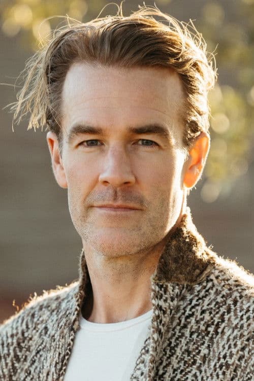 James Van Der Beek as Jonathan 'Mox' Moxon in Varsity Blues