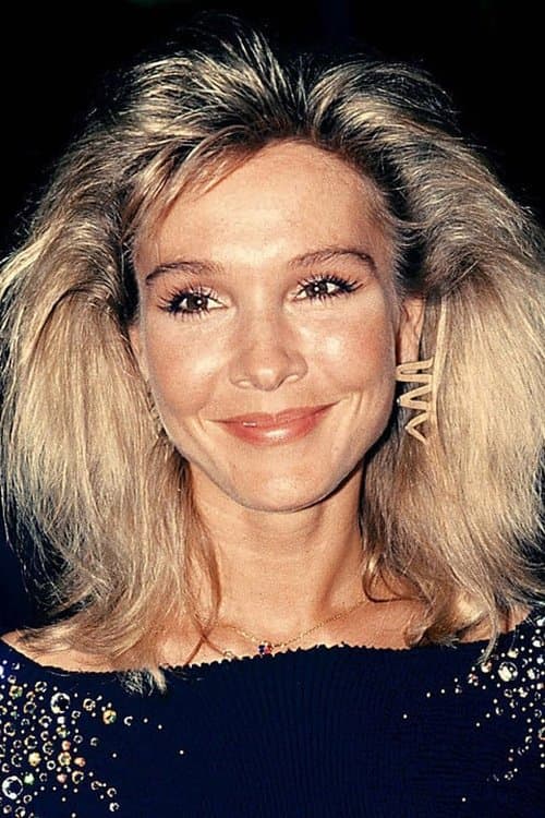 Cynthia Rhodes as Penny Johnson in Dirty Dancing