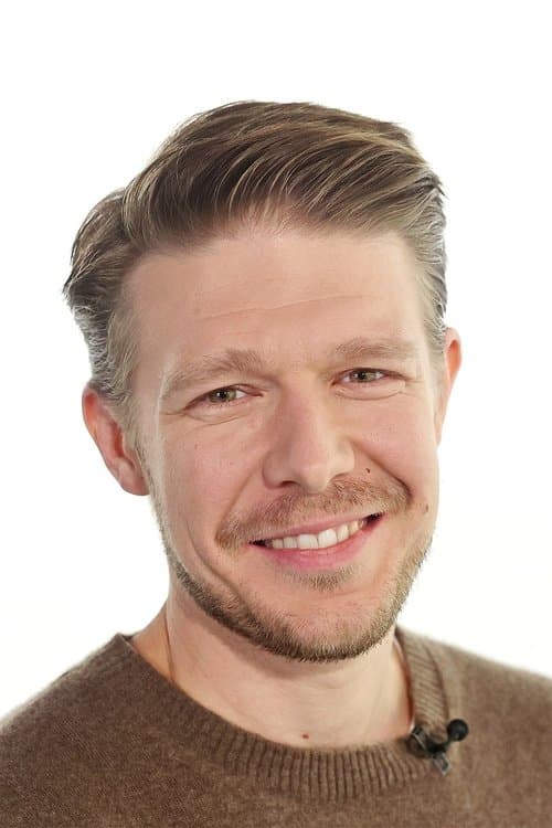 Nikita Efremov as Alexey Pajitnov in Tetris