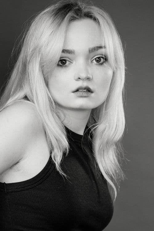 Natalie Grace as Katie Cannon in Lee Cronin's The Mummy