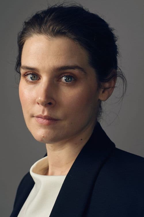 Inga Ibsdotter Lilleaas as Agnes Borg Pettersen in Sentimental Value