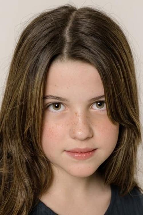 Daniela Casas as Inna in The Photographer
