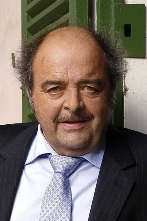 Jacques Villeret as Jeremie Blanchet, chauffeur de taxi in Hold-up