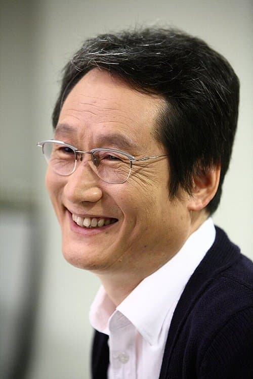 Moon Sung-keun as Jin-seok's Father / Mr. Park in Forgotten