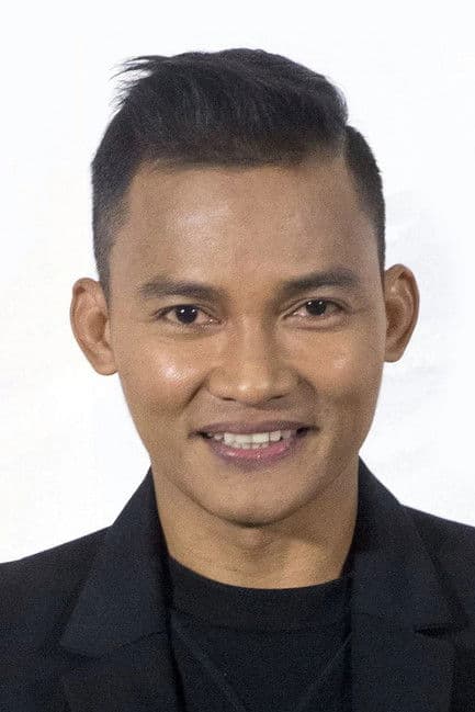 Tony Jaa as The Hunter in Monster Hunter