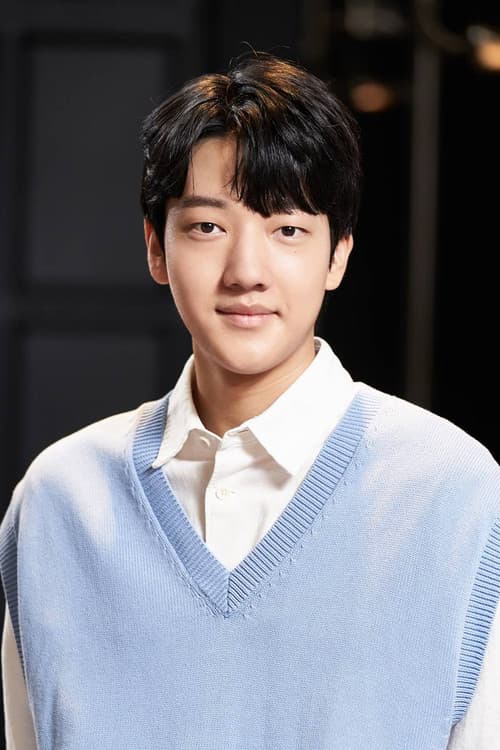 Lee Hyo-je as Young Jeongjo in The Throne