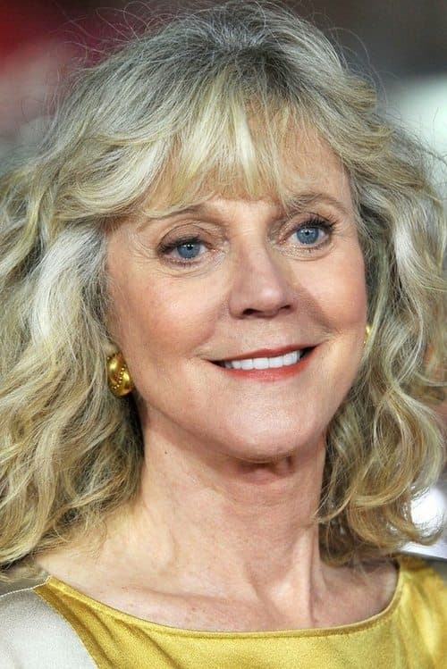 Blythe Danner as Ellen Jespersen in Tumbledown