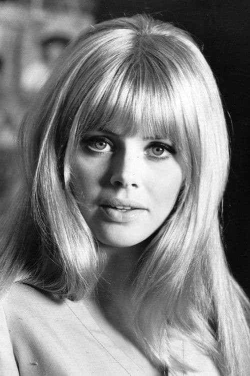 Britt Ekland as Irene Tucker in Machine Gun McCain