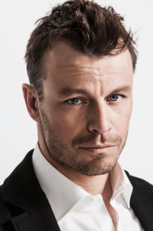 Peter Franzรฉn as Wolfgar in Boudica