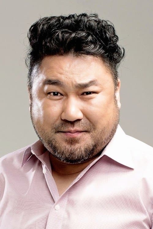 Ko Chang-seok as Hong-gu in Be With You