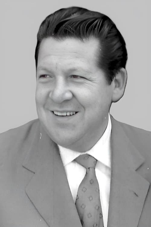 Fernando Sancho as Jose Manuel Mendoza in If You Meet Sartana Pray for Your Death